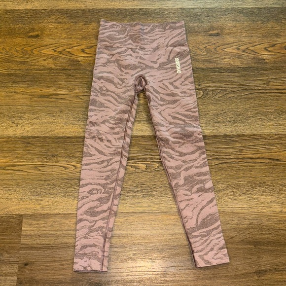 Gymshark Pants - Gymshark size XS leggings